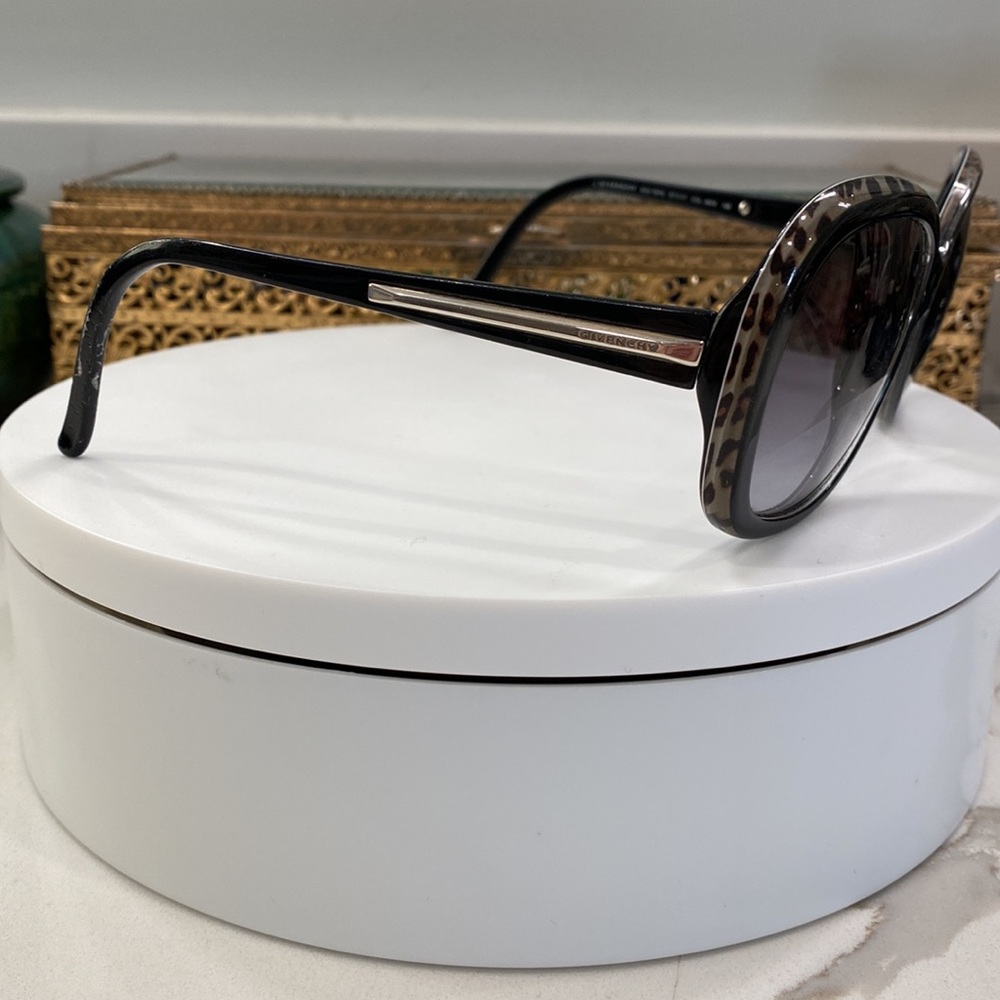 Givenchy Leopard Print Sunglasses - Hazed Lenses/1 Flawed Temple Tip, Frames GUC